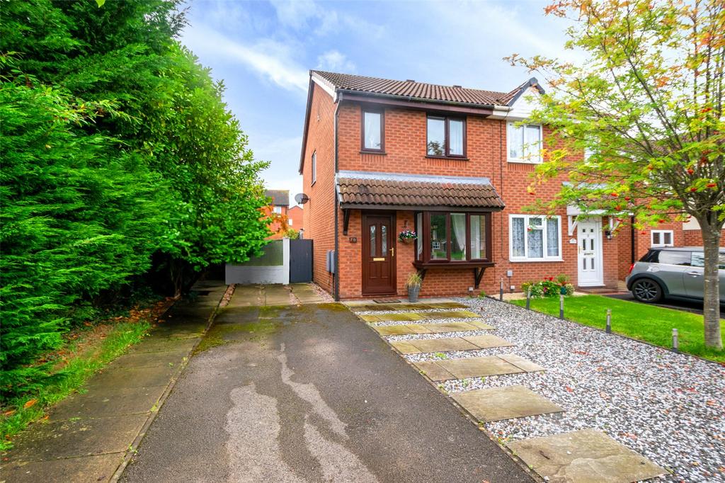 Davenham Way, Middlewich 2 bed semidetached house for sale £185,000