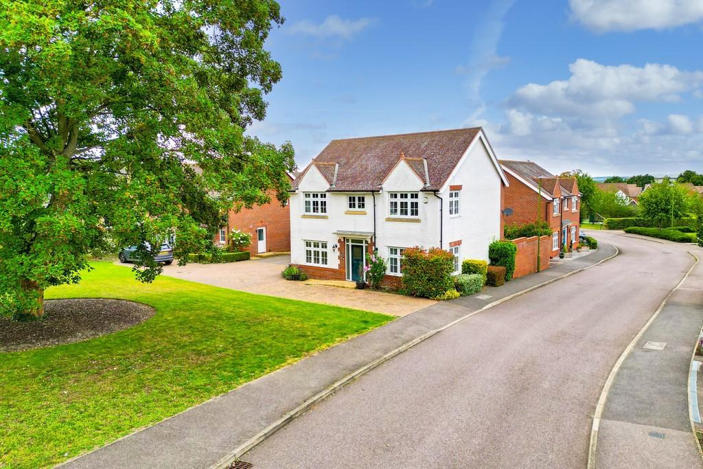 Ivy Lane, Royston 4 bed detached house for sale £700,000
