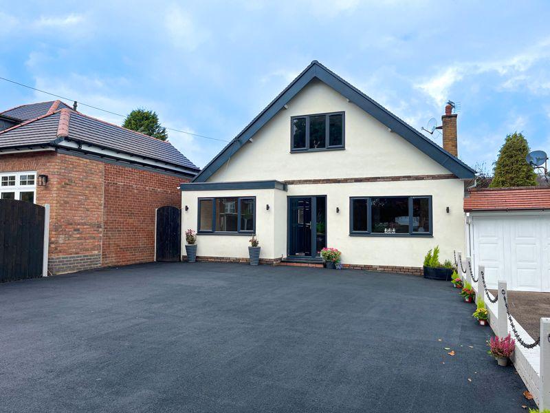 Stafford Road, Bloxwich, WS3 3NJ 4 bed detached bungalow £465,000