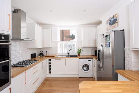 3 bedroom townhouse for sale - Sydney Row|Harbourside