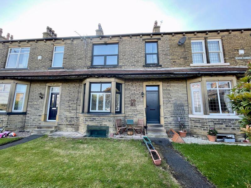 Belvoir Gardens, Skircoat Green, Halifax 4 bed terraced house for sale