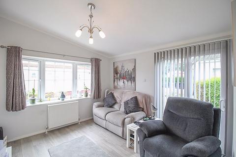 2 bedroom park home for sale - Ball Lane, Wolverhampton