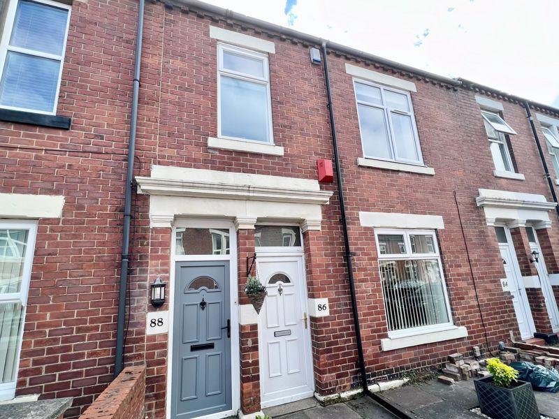 Lansdowne Terrace, North Shields 2 bed flat for sale £150,000