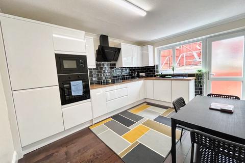 31 Twyn Teg, Neath, SA10 7RN