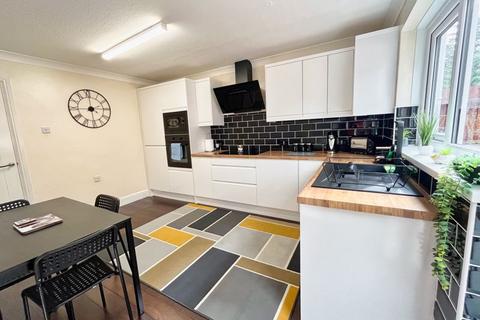 31 Twyn Teg, Neath, SA10 7RN