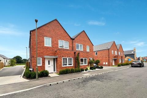 3 bedroom semi-detached house for sale, Exbury Crescent, Cranleigh