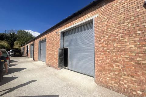 Industrial unit to rent, SMALL LIGHT INDUSTRIAL UNIT - TO RENT