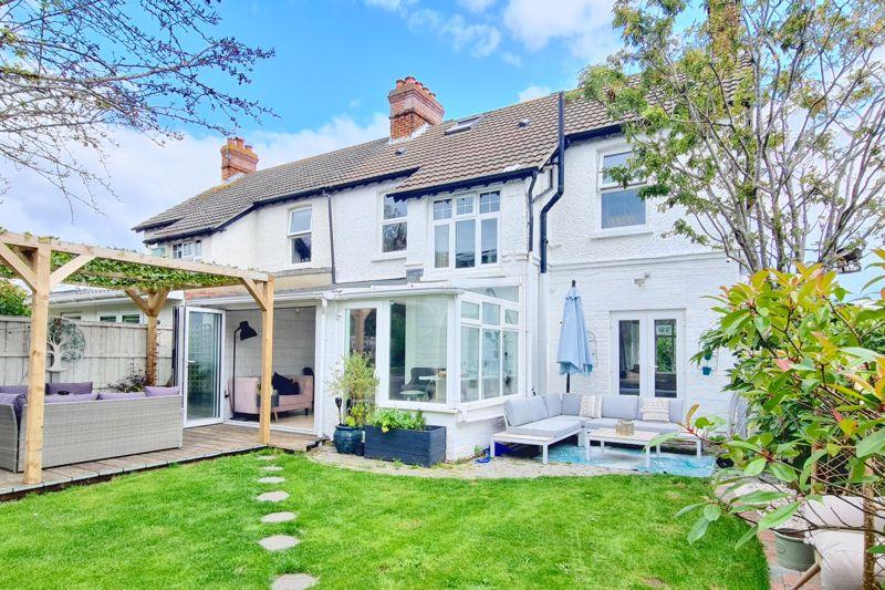 Russell Road, Lee on the Solent, PO13 3 bed semidetached house for sale £495,000