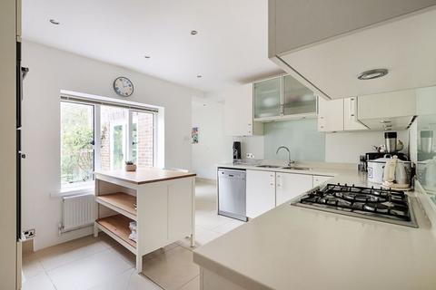 5 bedroom detached house for sale, Turner Close, Hampstead Garden Suburb, NW11