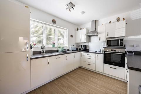 2 bedroom detached bungalow for sale - Staithe Gardens, Stalham