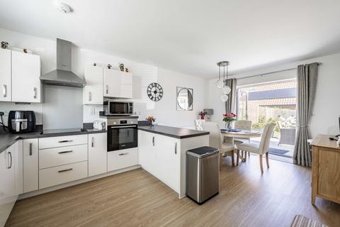 2 bedroom detached bungalow for sale - Staithe Gardens, Stalham