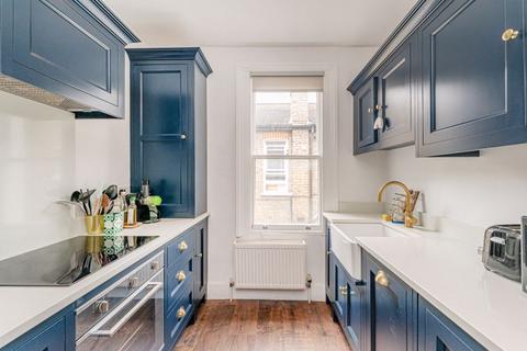 35a Hardwicke Road, London, N13 4SL