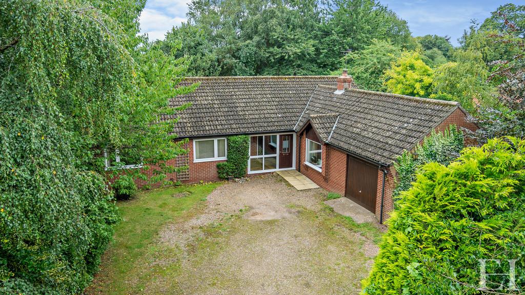 Briston, Melton Constable 4 bed detached bungalow for sale £400,000