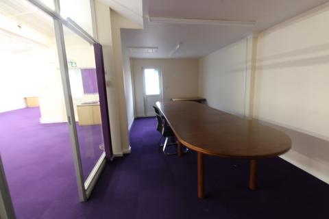 Office to rent - Shirley Road, Southampton