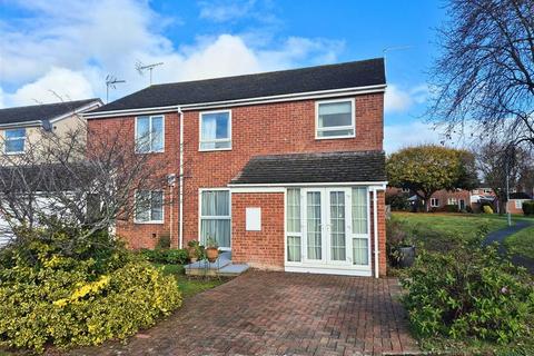 4 bedroom semi-detached house for sale, Millers Close, Leominster, Herefordshire, HR6 8BP