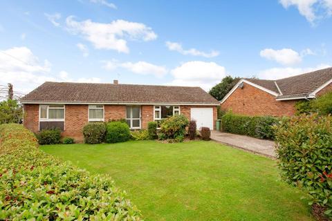 3 bedroom bungalow for sale, Oaks Forstal, Sandhurst, Kent, TN18 5JR