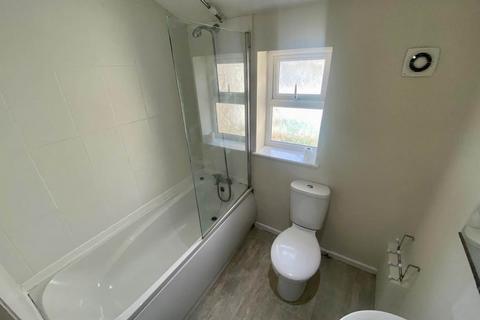 5 bedroom house share to rent, Richardson Street, Sandfields, City Centre, , Swansea