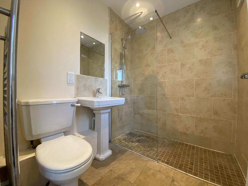 En Suite Shower Room