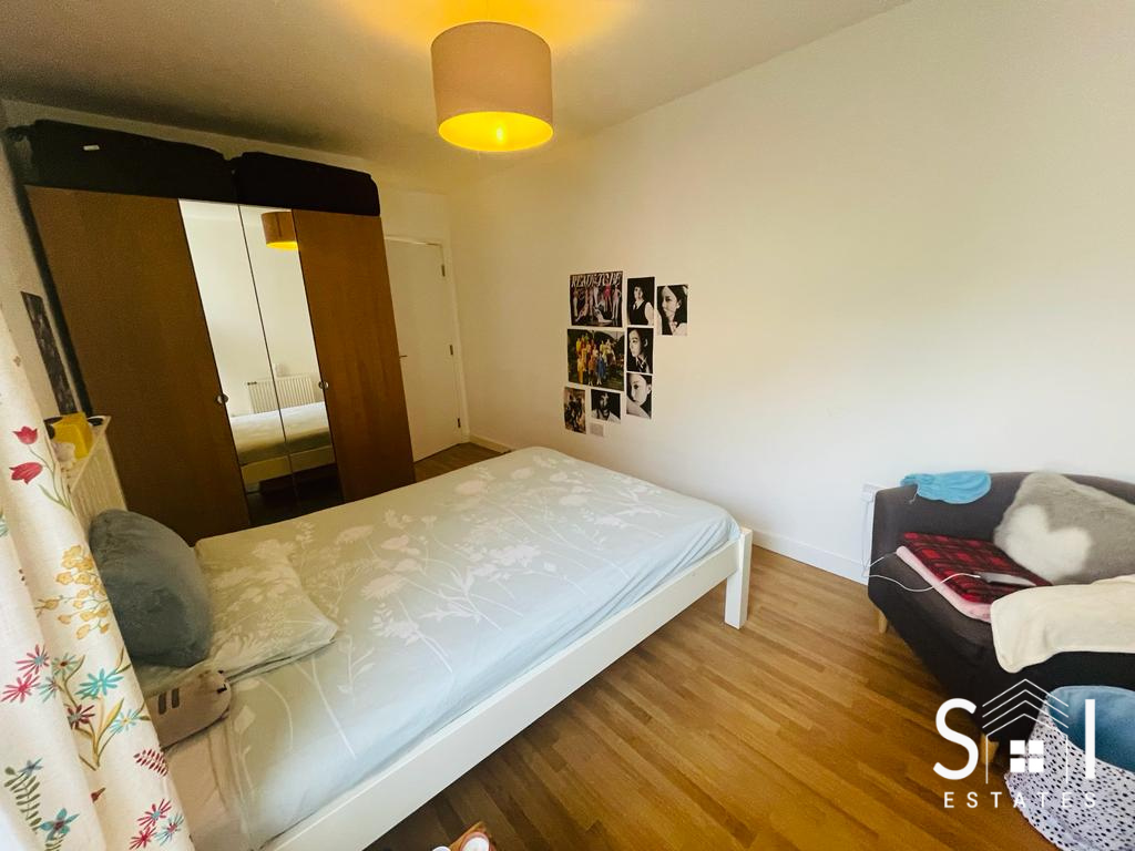 Bedroom1..png