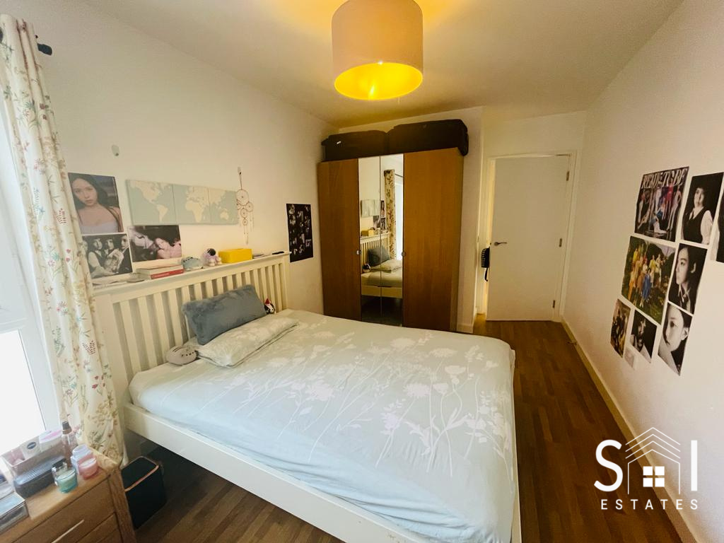 Bedroom1...png
