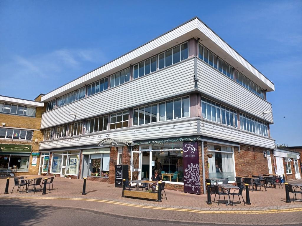 The Street, Rustington BN16 Office to rent £1,042 pcm (£240 pw)