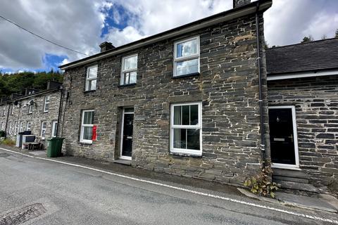 3 bedroom semi-detached house for sale, The Old Post Office, Pensarn, Aberllefenni, Machynlleth. Sy20 9RU