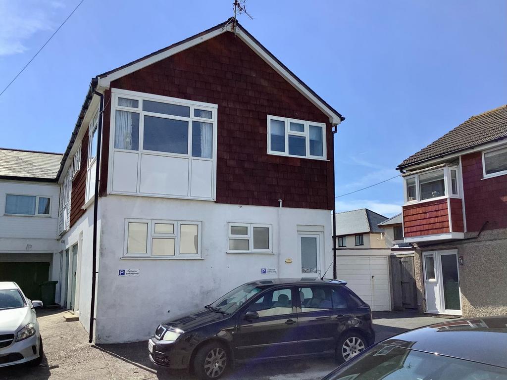 1 Pentre Bach, Barmouth 3 bed semidetached house for sale £130,000
