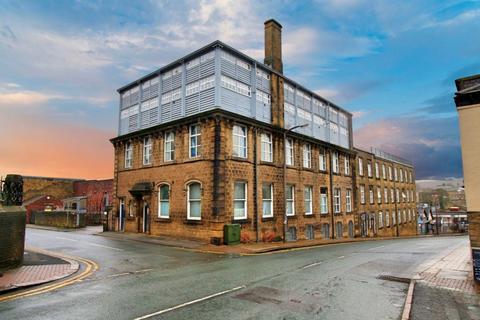 2 bedroom flat for sale, Clyde Street, Bingley, BD16 4JJ