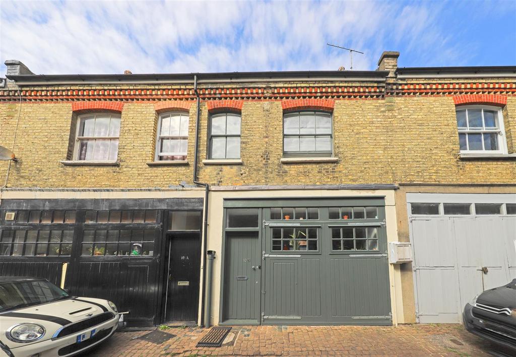 Cambridge Grove, Hove 3 bed mews for sale £500,000