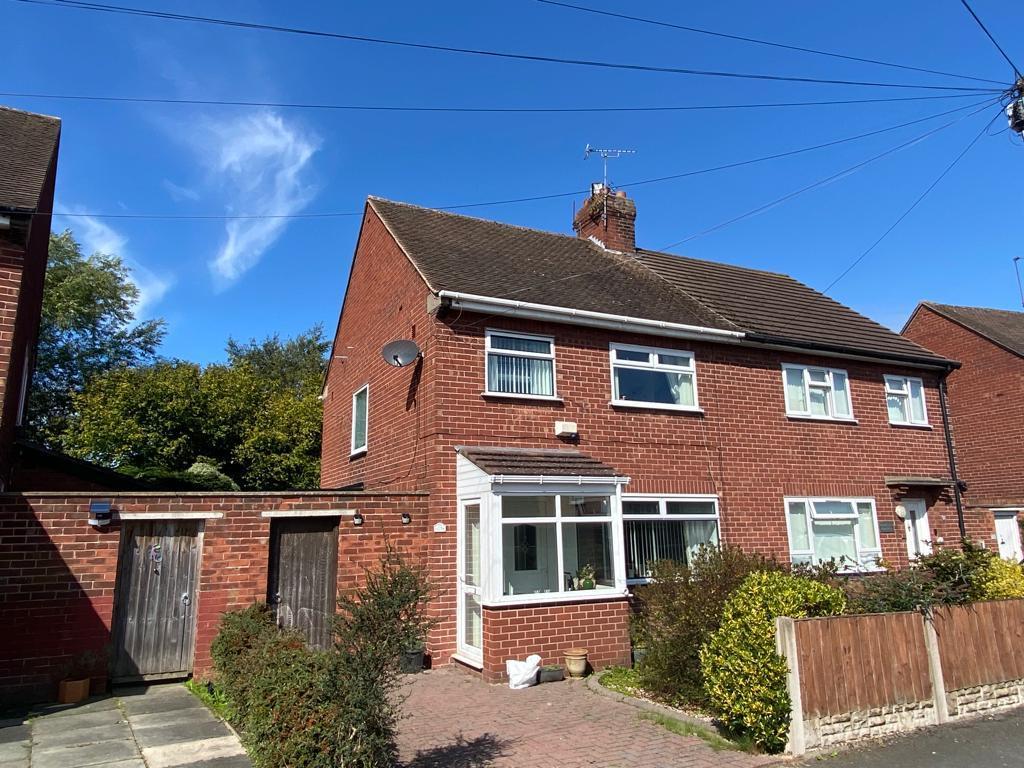 Kings Drive, Thingwall, Wirral 3 bed semidetached house for sale £190,000