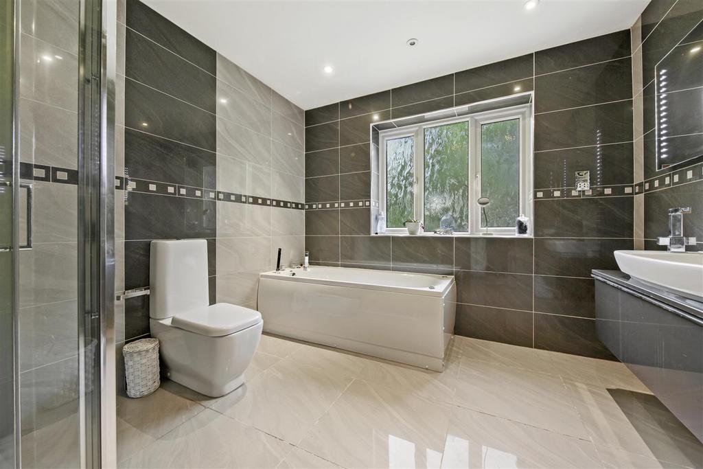 6 Rathgar Close - MSu Bl Sa GLru Vmvjcd P8 Q.jpg