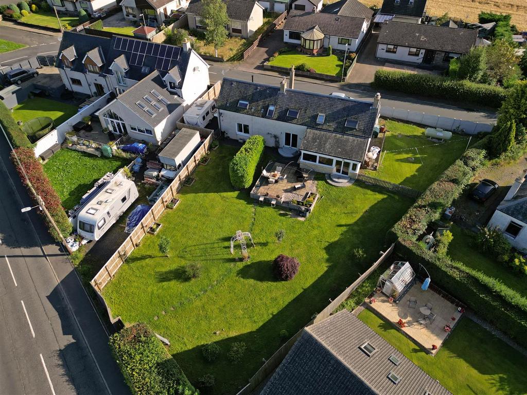 Perth Road, Stanley, Perth 4 bed house for sale £331,000