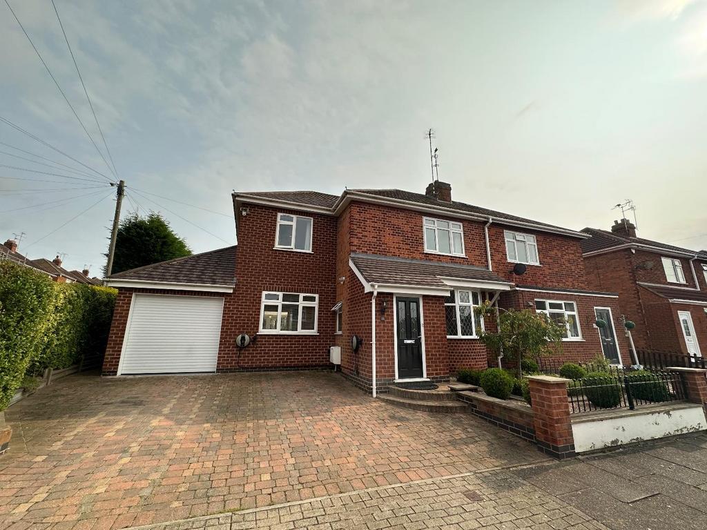 Roydene Crescent, Leicester 3 bed semidetached house for sale £325,000