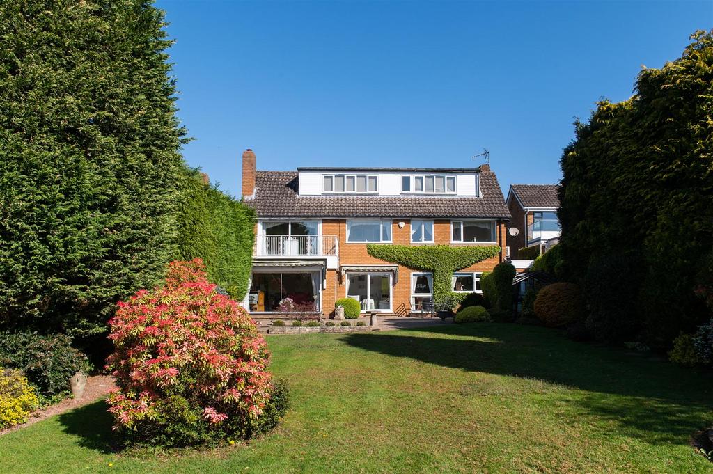 Newfield Road, Hagley 4 bed detached house for sale £925,000