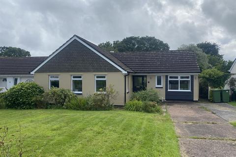 13 Four Ways Drive, Chulmleigh, EX18 7AZ