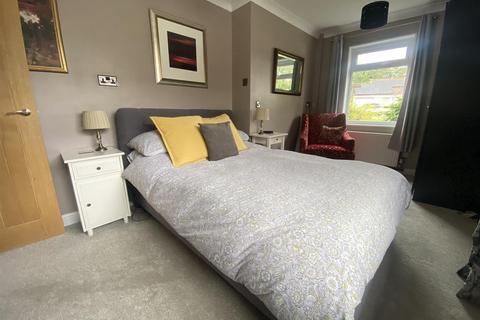 13 Four Ways Drive, Chulmleigh, EX18 7AZ