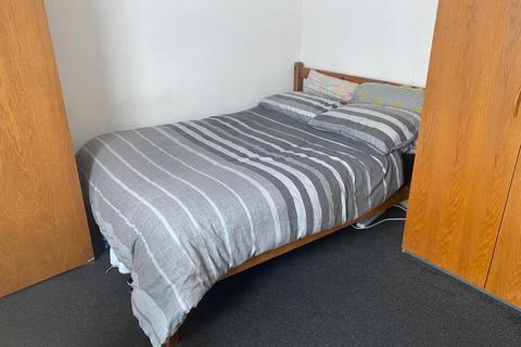2 bedroom terraced house to rent - Irving Road, Coventry