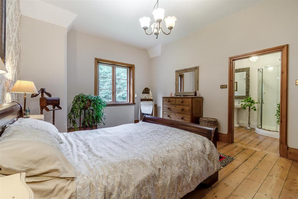8566481-interior46.jpg
