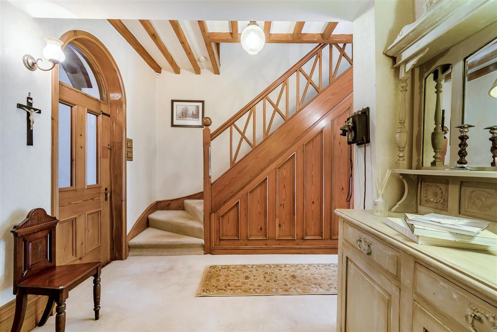 8566481-interior13.jpg