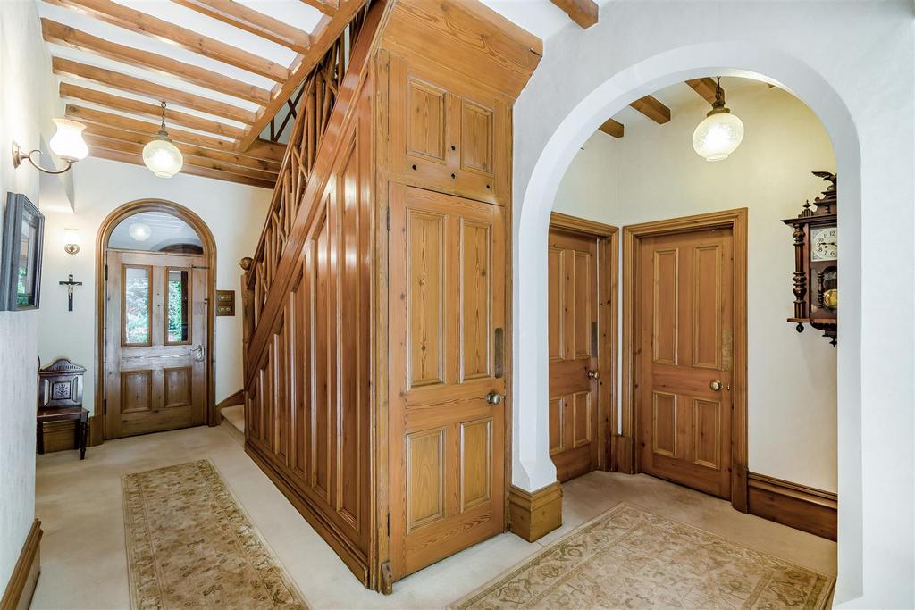 8566481-interior17.jpg