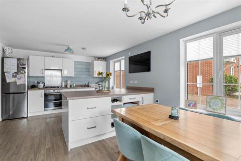 36 Banks Road, Badsey, Evesham, WR11 7TB