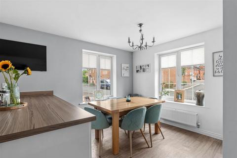 36 Banks Road, Badsey, Evesham, WR11 7TB