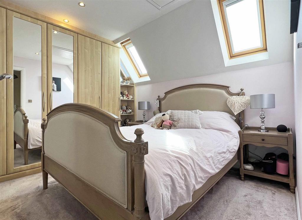 Bed 3b TF.jpg
