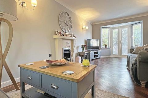 18 Coopers Crescent, Great Notley, Braintree, CM77 7DG