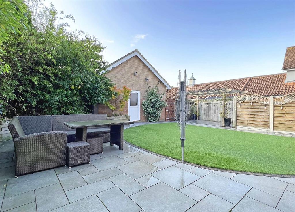 Rear Garden.jpg