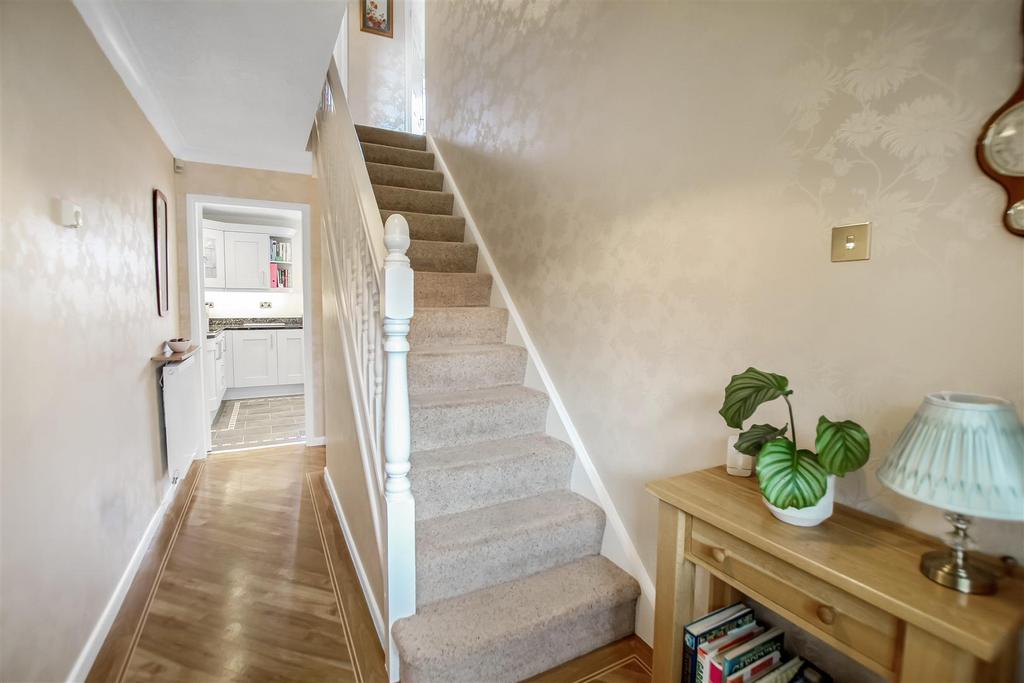 Muirkirk Grove, Darlington 4 bed detached house for sale £295,000