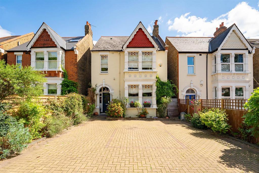 Argyle Road, St Stephens, Ealing, W13 5 bed detached house for sale £