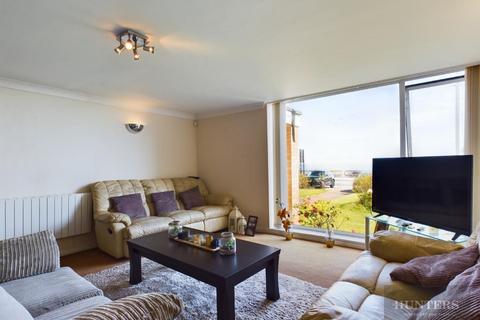 1 bedroom apartment for sale, South Cliff, Roker Terrace, Sunderland