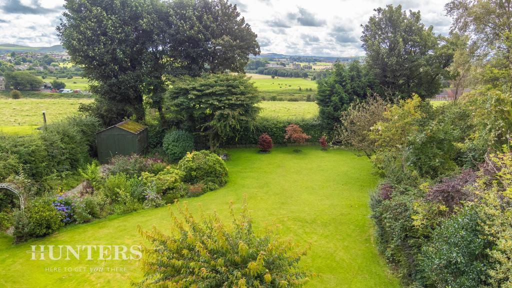 Inglenook, Springfield Lane, Hurstead, OL16 2RS 6 bed detached house