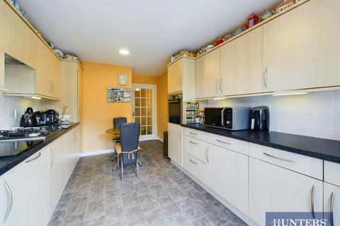 3 bedroom detached bungalow for sale - Cawthorne Crescent, Filey